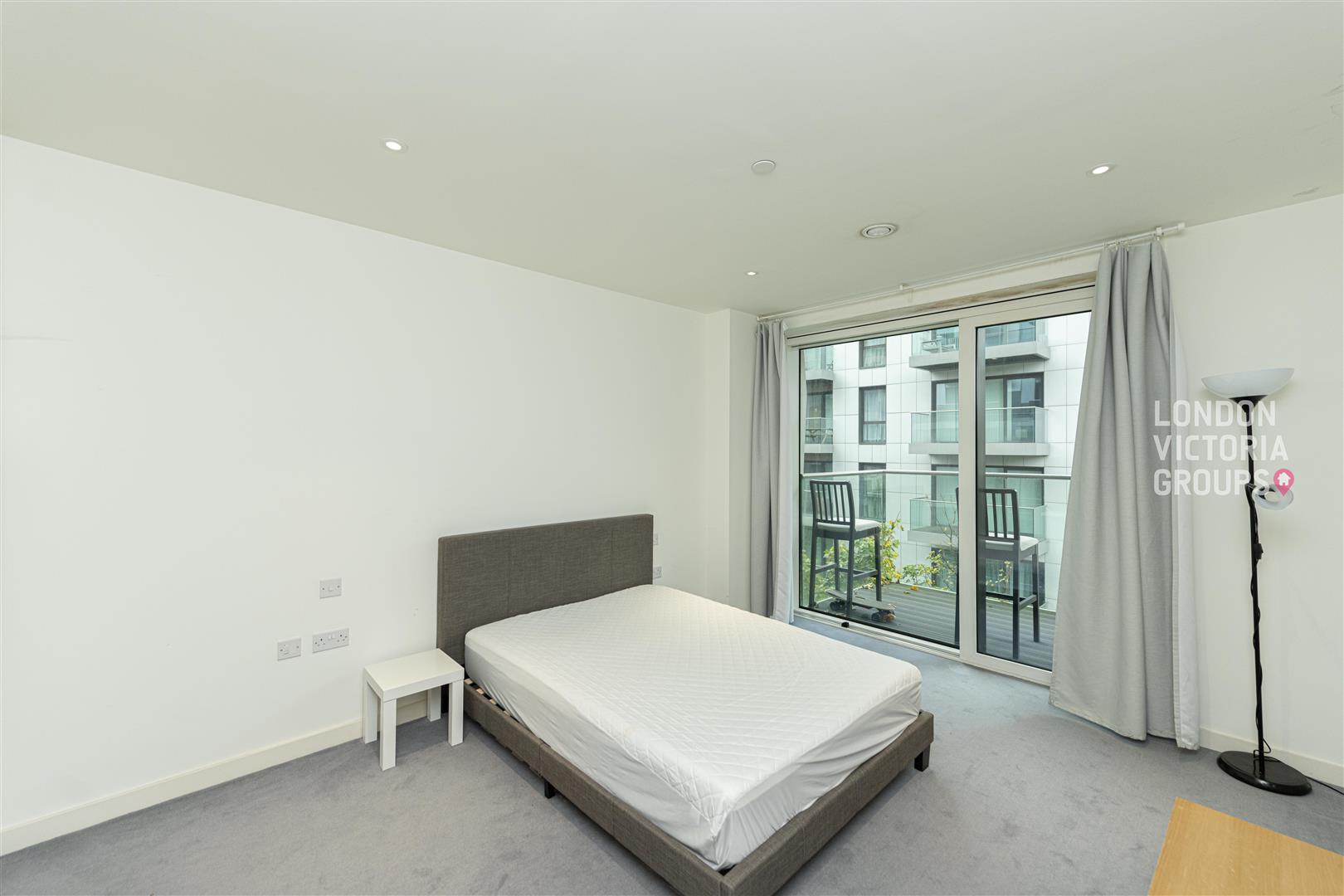 Skyline Apartments, Devan Grove, London